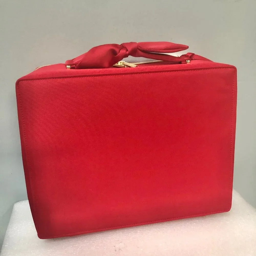 Estee Lauder beautiful red